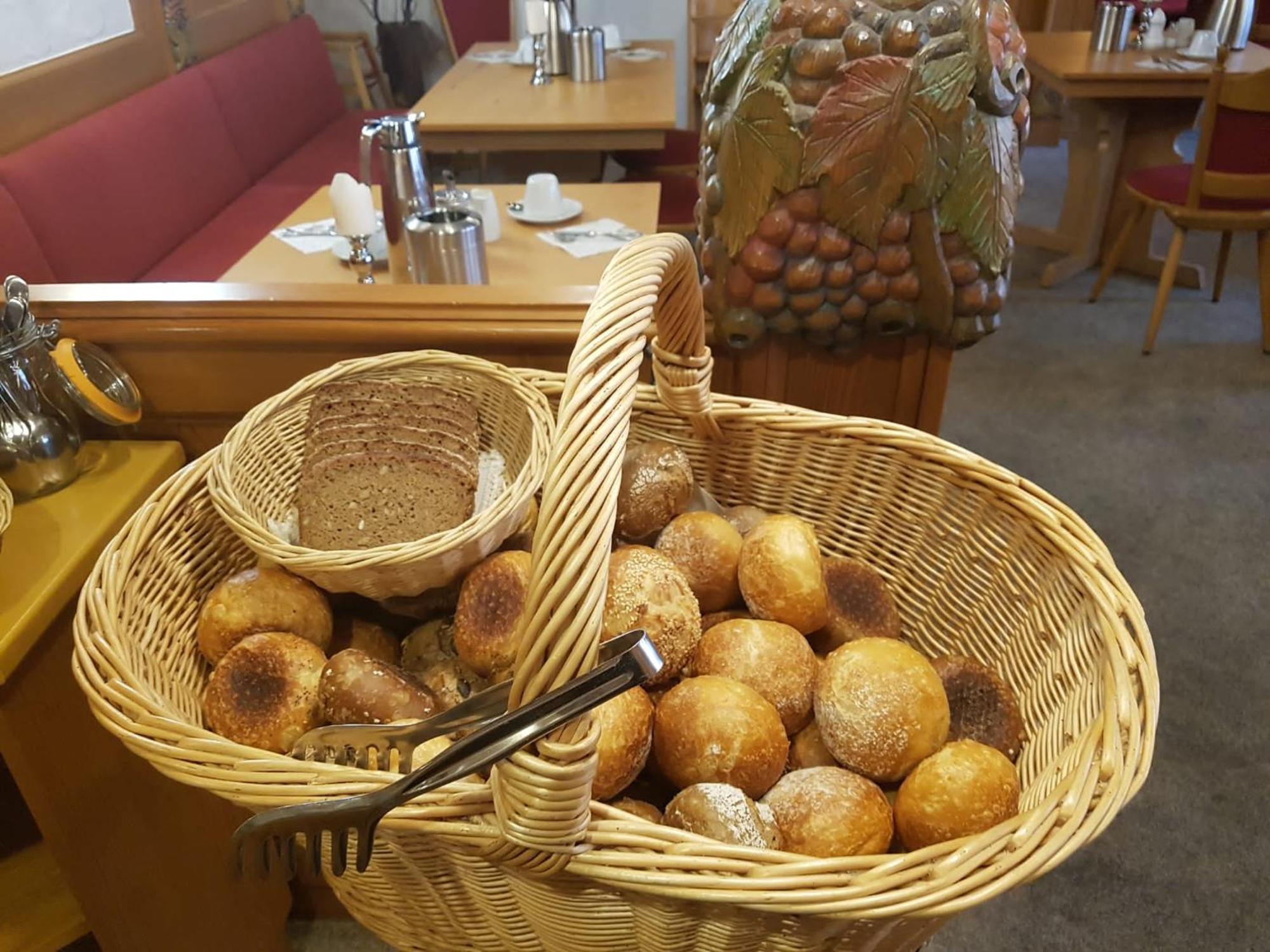 Hotel Zum Goldenen Ochsen Майкамер Екстериор снимка
